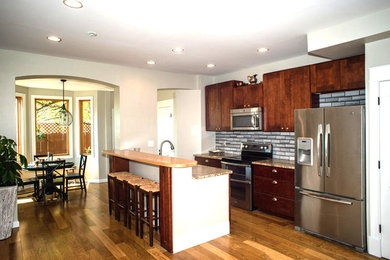 Example of a trendy kitchen design in Raleigh