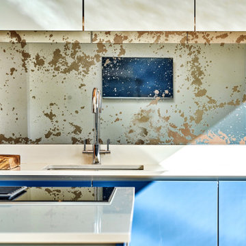 Rusted Iron Mirror Splashbacks