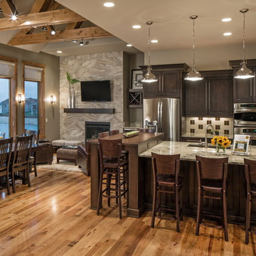 Rustic Chic Lakehouse