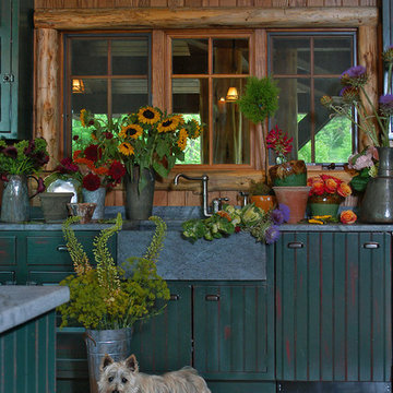 Rustic Craftsman Lodge