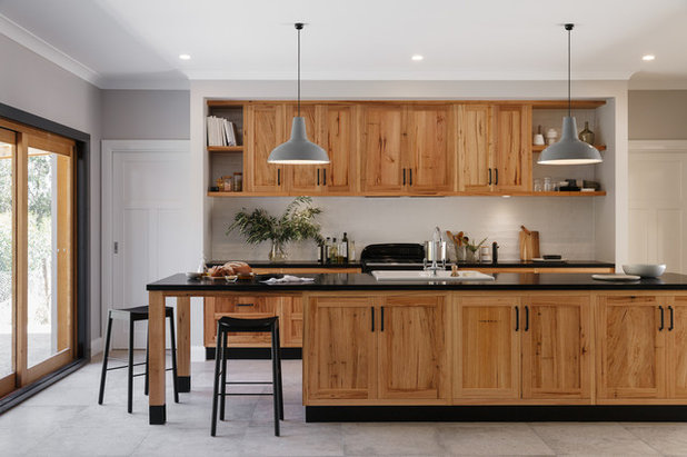 Rustic Kitchen by Space Craft Joinery