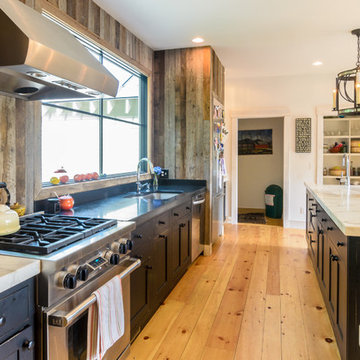 Rustic Modern Farmhouse Kitchen