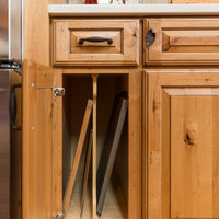 https://st.hzcdn.com/fimgs/pictures/kitchens/rustic-modern-lake-retreat-kitchen-geneva-cabinet-company-llc-img~9df1f548072b6ffa_2109-1-8941264-w200-h200-b0-p0.jpg