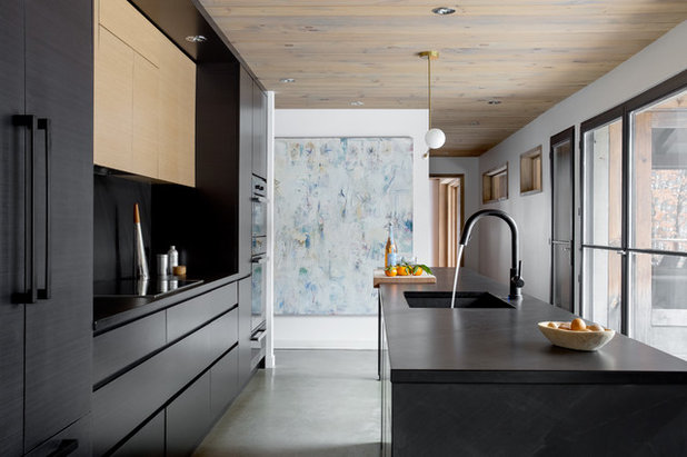 Modern Kitchen by catlin stothers design