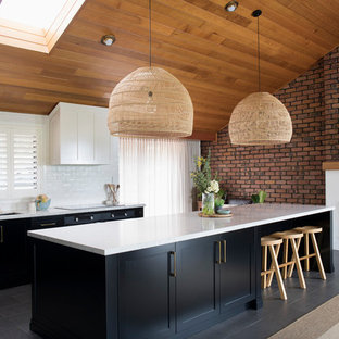 Inspiration for a country kitchen in Brisbane.