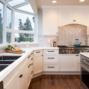 Sammamish Traditional Kitchen with White Cabinets