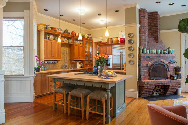 Traditional Kitchen by Margot Hartford Photography