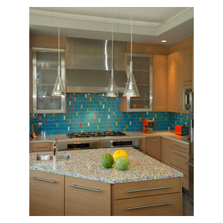 San Rafael Ca Kitchen From Traditional To Contemporary Uhrich Design Img~1a5187e100256a48 6662 1 D9a2f78 W320 H320 B1 P10 
