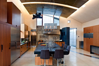 This is an example of a modern kitchen in San Francisco.