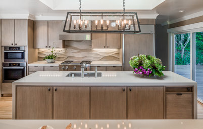 Kitchen of the Week: Warm Serenity in an Entertaining-Friendly Space