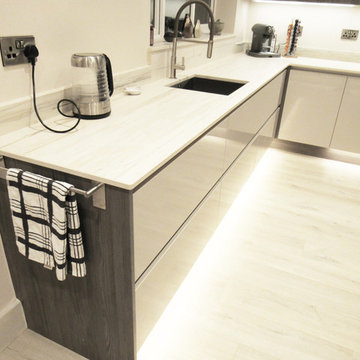 Scandinavian style kitchen that is light, durable and with plenty of storage