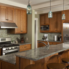 Traditional Kitchen by Vercon Inc.