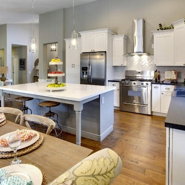 Scottsdale Shaker White and Gray Cabinets