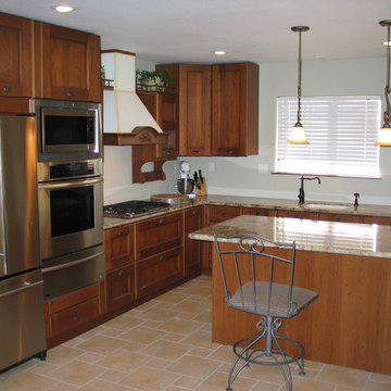 SCRIPPS RANCH TRADITIONAL CUSTOM KITCHEN CABINETS