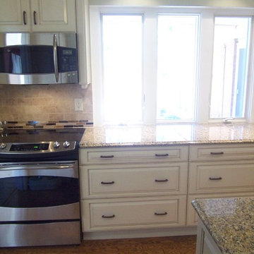 Shabby-Chic Kitchen Remodel in Montgomery, OH