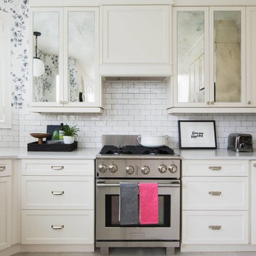 Shabby-chic Style Kitchen