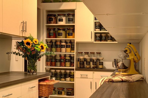 Contemporary Kitchen by Closet & Storage Concepts - Norwalk