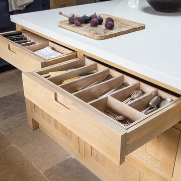 shaker kitchen in limed oak