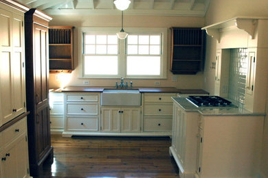 Inspiration for a cottage kitchen remodel in Philadelphia