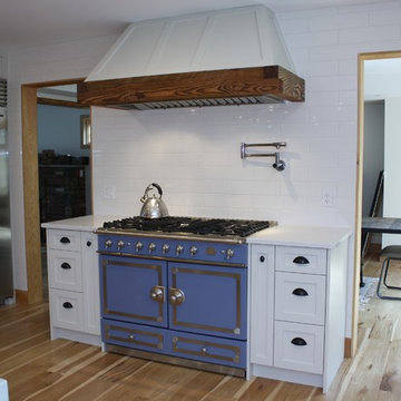 Shaker Two Tone Kitchen with Fir Accents