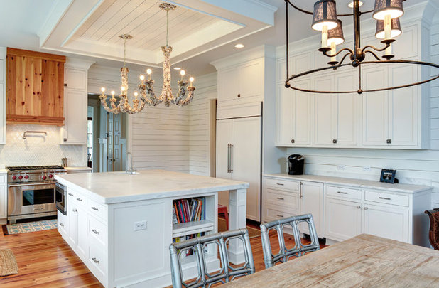 Transitional Kitchen by William Quarles Photography