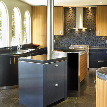 Shawnigan Lake - Kitchen