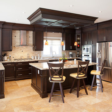 Sherwood Forest Residence - Kitchen & Dining