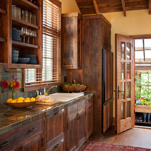 https://www.houzz.com/photos/shilo-ranch-compound-rustic-kitchen-phvw-vp~14969007