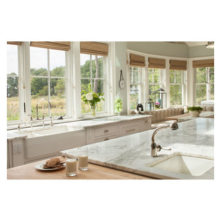 Shoreline Kitchen - Beach Style - Kitchen - New York - by Connecticut ...