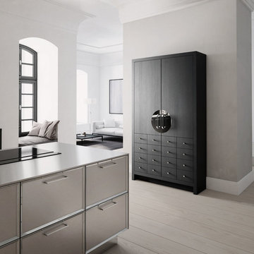 SieMatic Classic Design - Black and Stainless Steel Kitchen