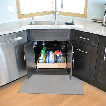 Sink interior roll out drawer