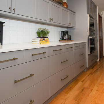 Sleek and Modern Kitchen Remodel in Bellevue