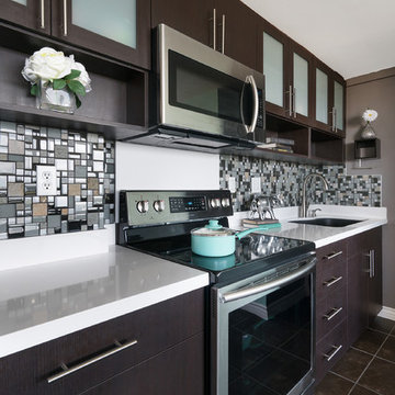 Small Condo Kitchen in Pearl City