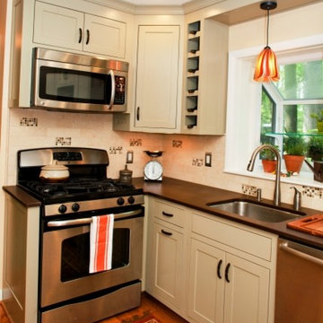Small Kitchen Boasts Function with Design Details