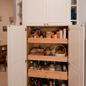 Small White Kitchen