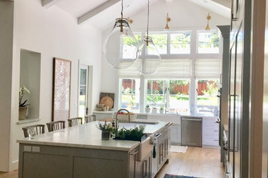 Inspiration for a farmhouse kitchen remodel in San Francisco