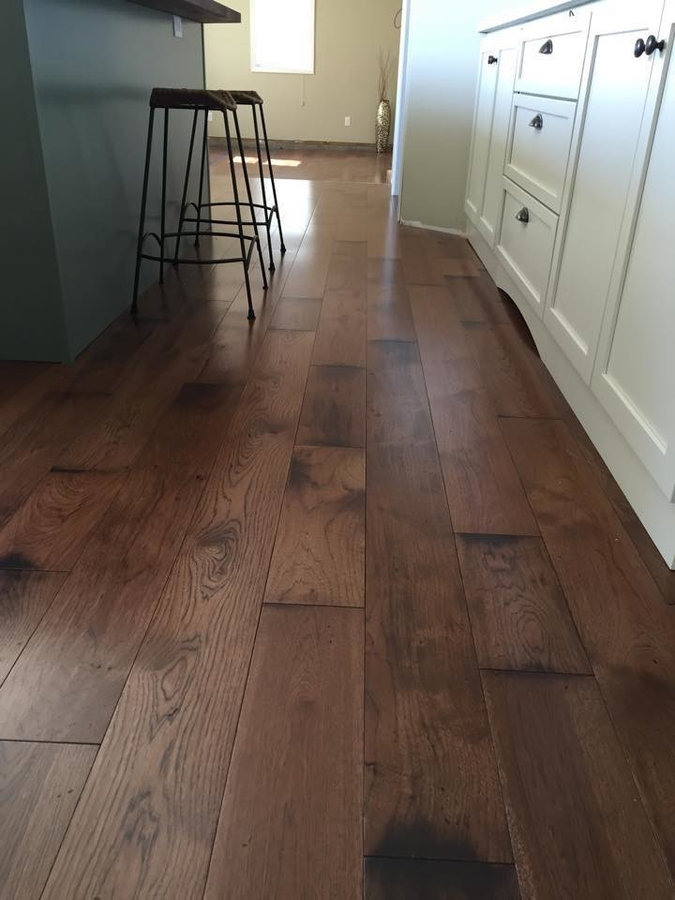 Somerset Wide Plank Hickory Saddle
