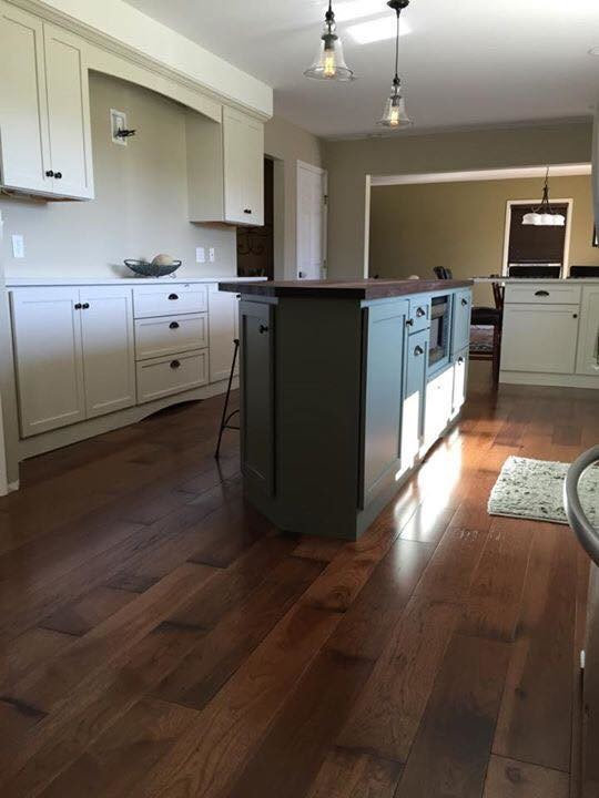 Somerset Wide Plank Hickory Saddle