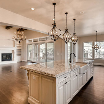 Sophisticated Traditional Kitchen