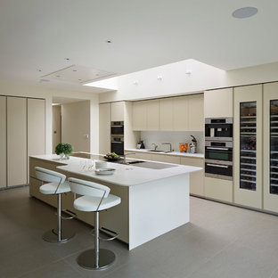 Contemporary kitchen in London.