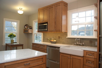 Inspiration for a timeless kitchen remodel in Portland