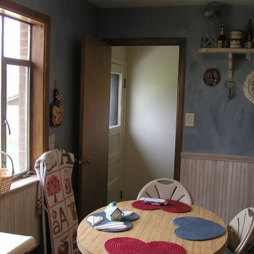 Southwestern Kitchen with Blue Tones