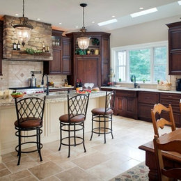 https://www.houzz.com/photos/space-to-expand-traditional-kitchen-philadelphia-phvw-vp~149773