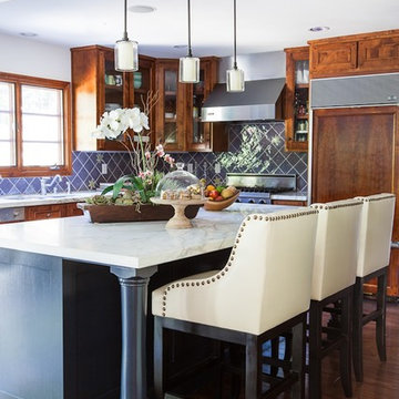 Navy And Cream Kitchen - Photos & Ideas | Houzz