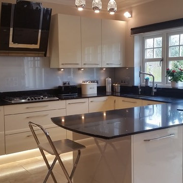 Sparkling Transformation for Family Kitchen