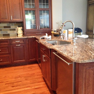 Special Additions - South Orange, NJ - Kitchen - Medallion Cabinetry