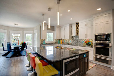 Inspiration for a contemporary kitchen remodel in Wichita