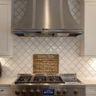 75 Beautiful Kitchen with Quartz Countertops and Turquoise Countertops