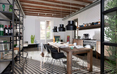 Kitchen of the Week: Industrial and Monochromatic Style in Barcelona