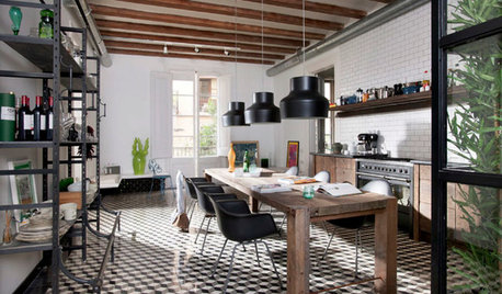Kitchen of the Week: Spacious and Industrial in Barcelona